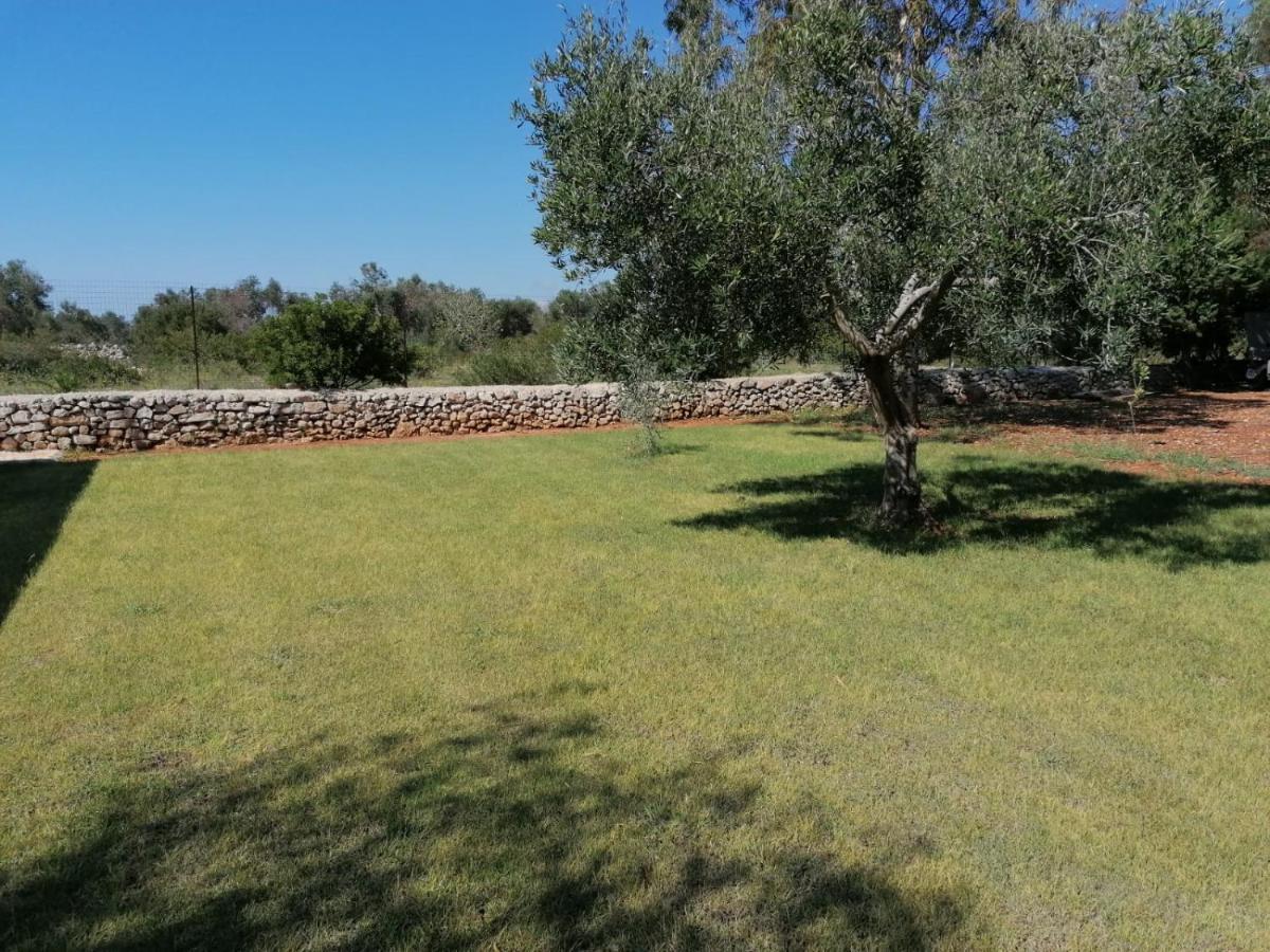 Agriturismo Allu Ruvezzu Bed & Breakfast Torre Mozza Exterior photo