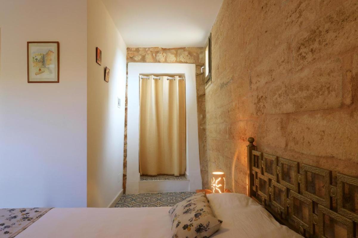 Agriturismo Allu Ruvezzu Bed & Breakfast Torre Mozza Exterior photo